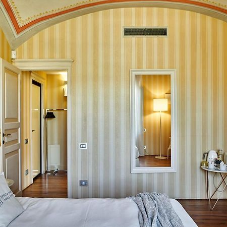 B&B Le Logge Luxury Rooms Σιένα Εξωτερικό φωτογραφία
