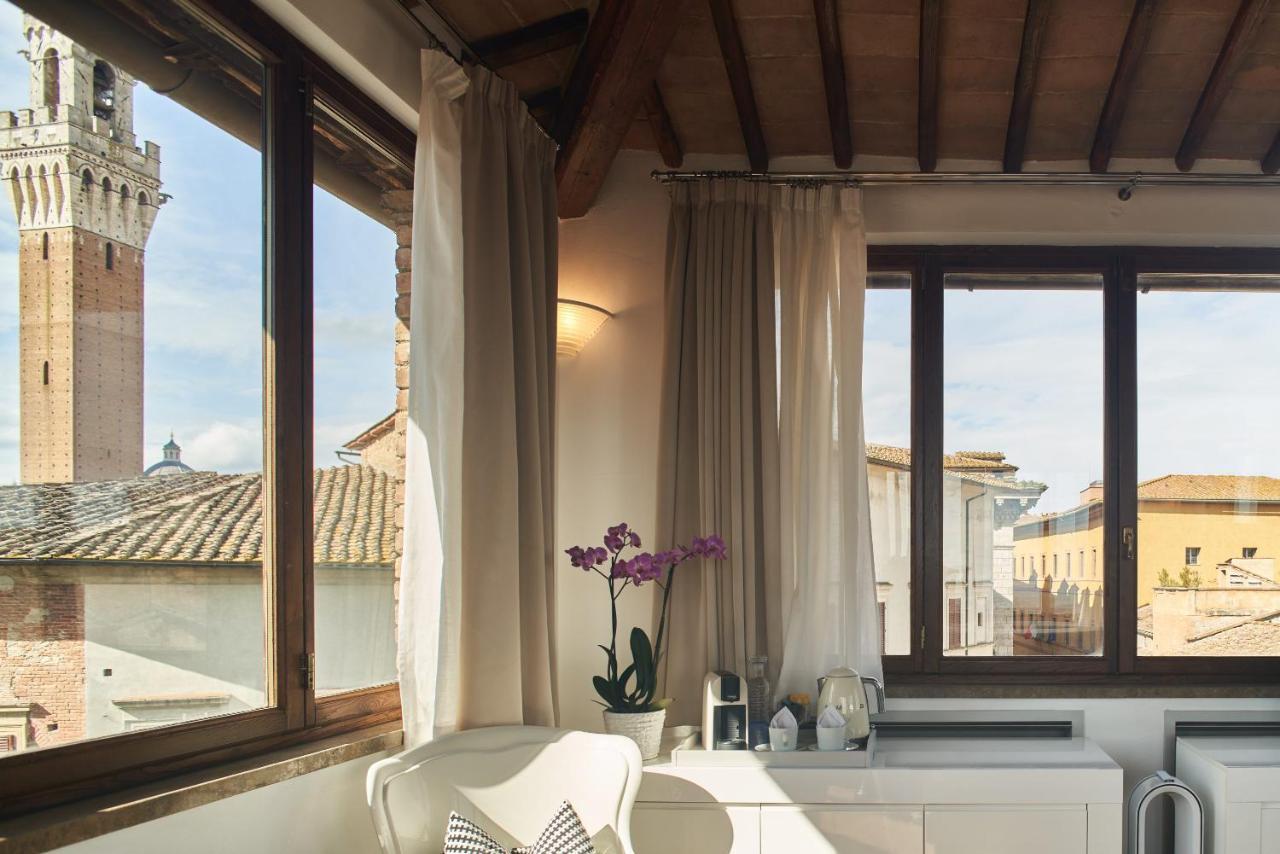 B&B Le Logge Luxury Rooms Σιένα Εξωτερικό φωτογραφία